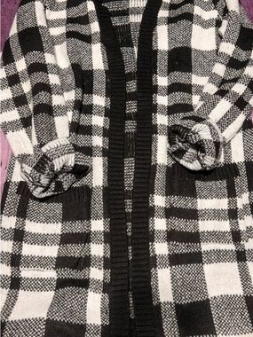 Black & White Plaid Open Cardigan